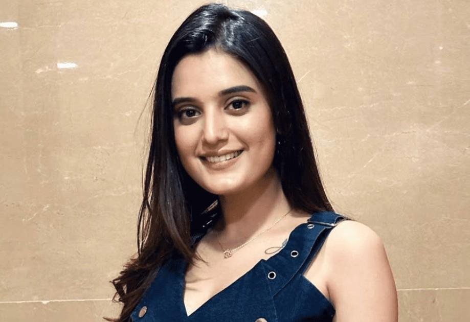 Ayushi Khurana Age: Her Age and Career Full Update