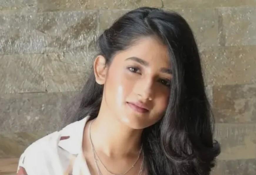 Ashlesha Thakur Age